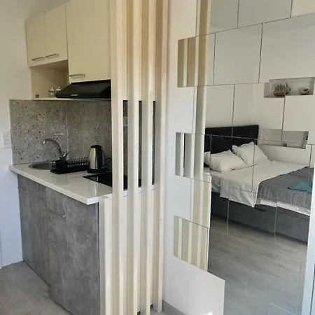Str Apartment Tivat Exterior photo